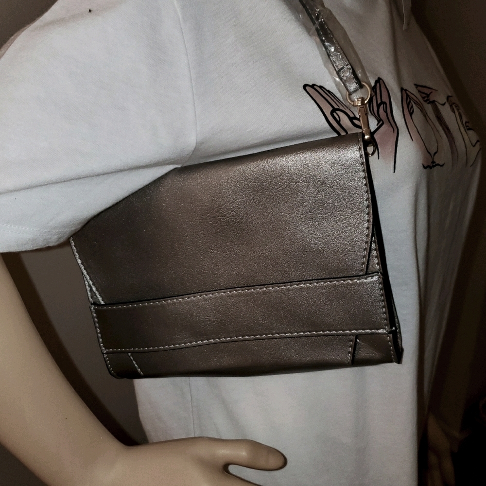 NEW Summer & Rose Crossbody Bag - Picture 8 of 8